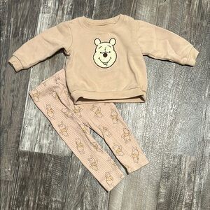 Disney Winnie the Pooh Beige Sweater and Pants Set